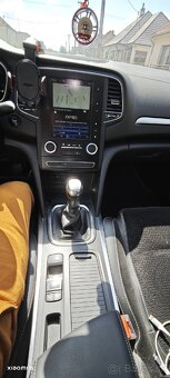 Renault Megane Grandcoupe - 9