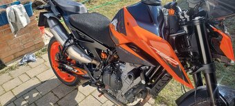 Ktm duke 790 - 9