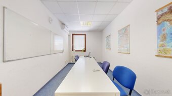 Flexibilné obchodné priestory v centre Trnavy – až 14 miestn - 9