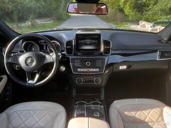 Mercedes Gls 400 4matic - 9