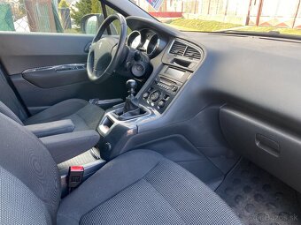 Peugeot 5008 1.6 HDI - 9
