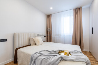 PREDANÝ - Na predaj pekný 3-izbový byt po rekonštrukcii na u - 9