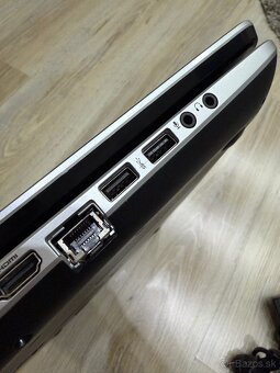 HP Pavilion dv7 - 7000 series - 9