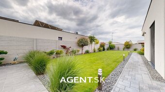 AGENT.SK | Predaj bungalovu s bazénom a záhradným domom, Dun - 9