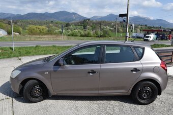 Kia CEED SW 1.6 CRDi VGT 115 HP - 9