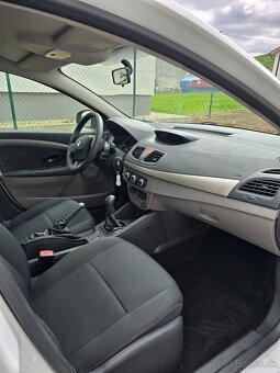 Renault Megane3 2011,1.6benzin 16V 74kw,po1. Majiteľovi - 9