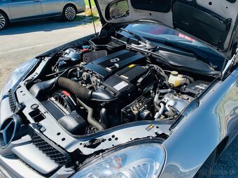 Mercedes-Benz SLK 200 r2010 M6 135kw - 9