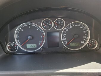 Volkswagen Sharan 1.9 TDI 85 KW - 9
