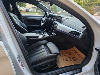 BMW 520d A/T HARMAN/Kardon 1.Majiteľ BiXENON FULL LED 190PS - 9