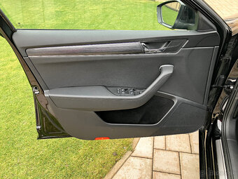 Škoda Superb Combi 1.5 TSI Style DSG - 9