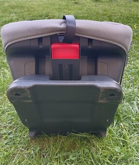 Autosedačka Joie Stages - 9