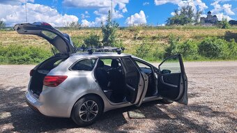 Kia Ceed sw 1,6 benzín - 9