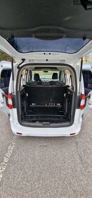 Ford Tourneo Courier - 9
