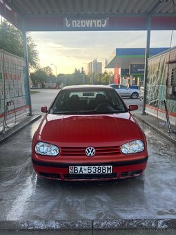 Golf 1.6 - 9