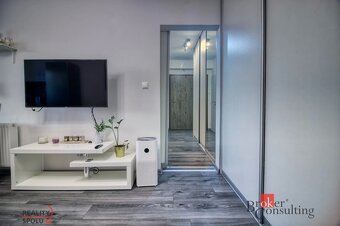 PRENÁJOM 2-izbový byt CENTRUM Nitra 650€ s energiami - 9