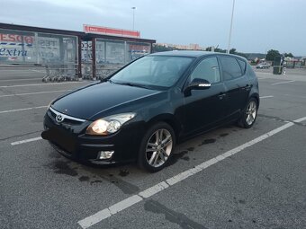 Rezervovane-Hyundai I30 1.6 crdi 85kw - 9