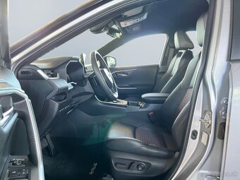 TOYOTA RAV4 Plug-in Hybrid AWD - 9
