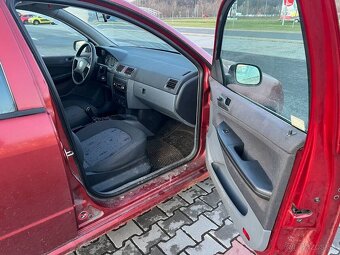 Škoda Fabia 1.2i NA ND PO ZATOPENÍ nepojizdné - 9
