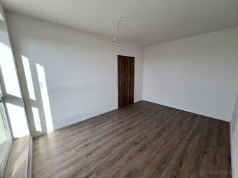 Predám 2 izb. byt, 47,41 m2, parking, pivnica Lorinčík Háje - 9