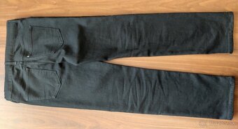 CHLAPČENSKÉ RIFLE - 9