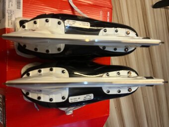 🔥 Hokejové korčule CCM JETSPEED FT8 PRO – CUSTOM 🔥 - 9