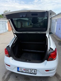 Chevrolet Cruze 2.0 VCDi LTZ - 9