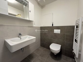 BEZ PROVIZIE Prenájom 1-izbový byt Bratislava - 9