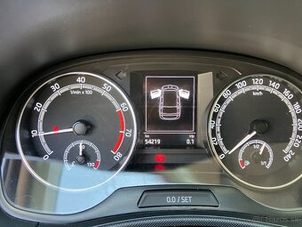 ŠKODA FABIA 3 COMBI 1.0TSI 70kW - 9