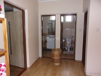 Exkluzívny predaj zariadený 6 izbový rodinný dom, pozemok 12 - 9