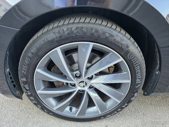 Škoda Superb 3 SEDAN 2.0 TDI 4x4 - 9