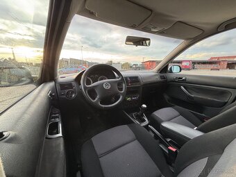 Volkswagen Golf IV 1.6i Nová STK - 9