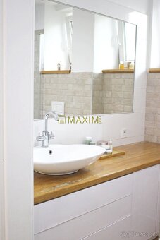 Kompletne zrekonštruovaný 3 izbový byt na Sokolskej ulici v  - 9