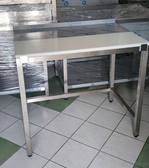 Kuchynské gastro stôl, rozrábkový, stoly s policou - 9