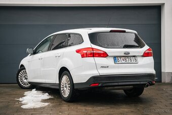 Ford Focus Kombi 2.0 TDCi Powershift - 9