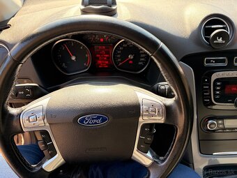 Ford mondeo mk4 2l.103kw rv.2012 - 9