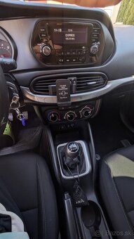 Fiat Tipo HB - 9