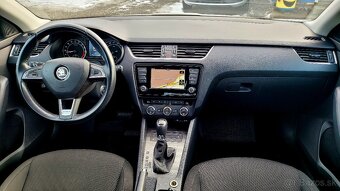 Škoda Octavia Combi SCOUT2.0 TDI DSG 4x4 - 9