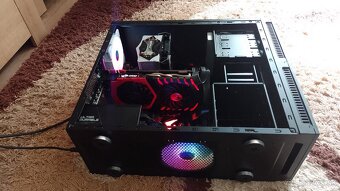 PREDAM HERNY PC i5-8600k 5.0GHz | GTX 1080 8GB | 16 GB DDR4 - 9