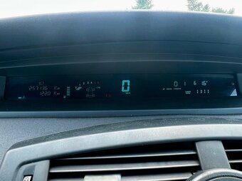 Renault Megane Scenic 1.9dci 88kw - 9