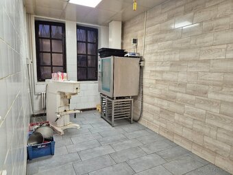 Prenájom zariadených reštauračných priestorov_Levice centrum - 9