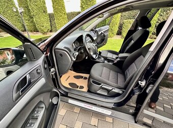 Škoda Octavia Scout 2 4x4 2.0TDI 103kw - 9