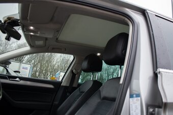 Volkswagen Passat Variant 2.0 BiTDI 240k Highline 4MOTION - 9