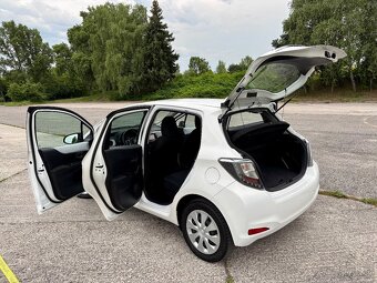Toyota Yaris 1.5 Hybrid Style Selection VVT-iE Automat - 9