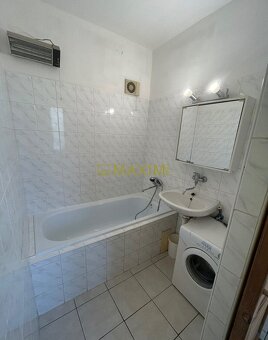 Ponúkame na predaj 2- izbový byt na  Vranovskej  ulici v Bra - 9