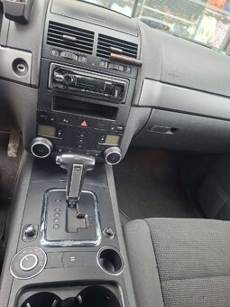 VW Touareg 3.0, 176kW,  automat, ťažné - 9