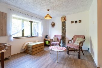 NA PREDAJ CHATA V NÁDHERNOM PROSTREDÍ S MHD SPOJENÍM | MYSLA - 9