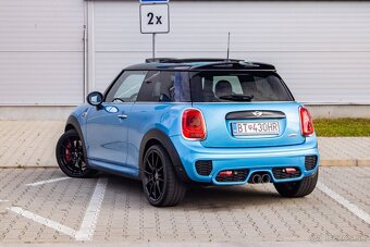 Mini John Cooper Works / Pano / Harman / Klapka - výfuk - 9