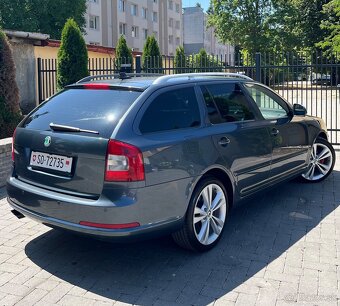 Škoda Octavia Combi RS II - 2.0 TSi - SWISS GREY - 9