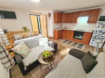 Rekreačná chata + záhrada 561m² pri jazere RAKACA / Maďarsko - 9