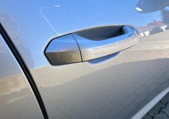 Audi A6 Avant 40 2.0 TDI C8 S-Tronic Alcantara Panorama - 9